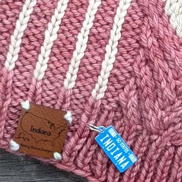 Indiana Beanie Knitting Kit - Picture 3 of 7